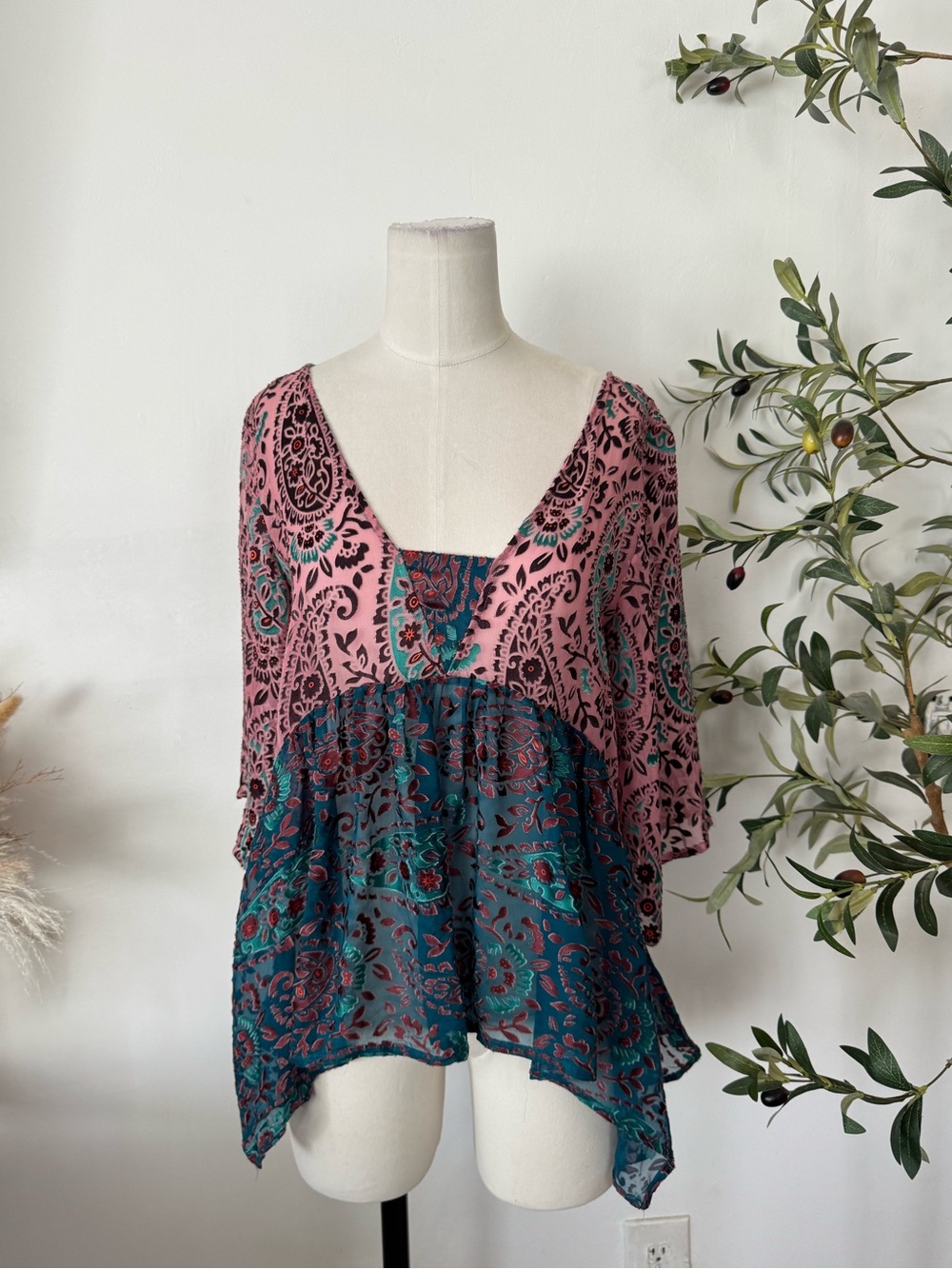 Floreat Anthropologie Silk Velvet Burnout Paisley Babydoll Blouse Top S Petite